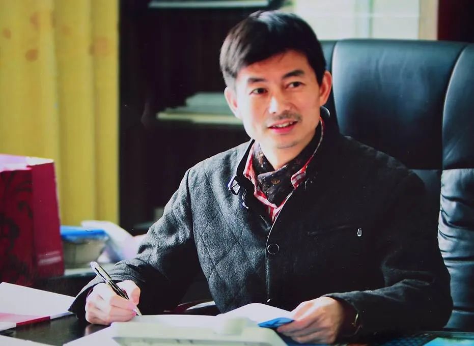 第十八屆杭州市優秀企業家——振有電子創始人、董事長兼總經理詹有根